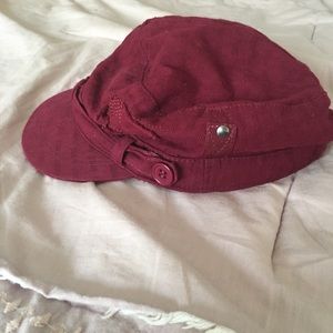 Cute maroon hat